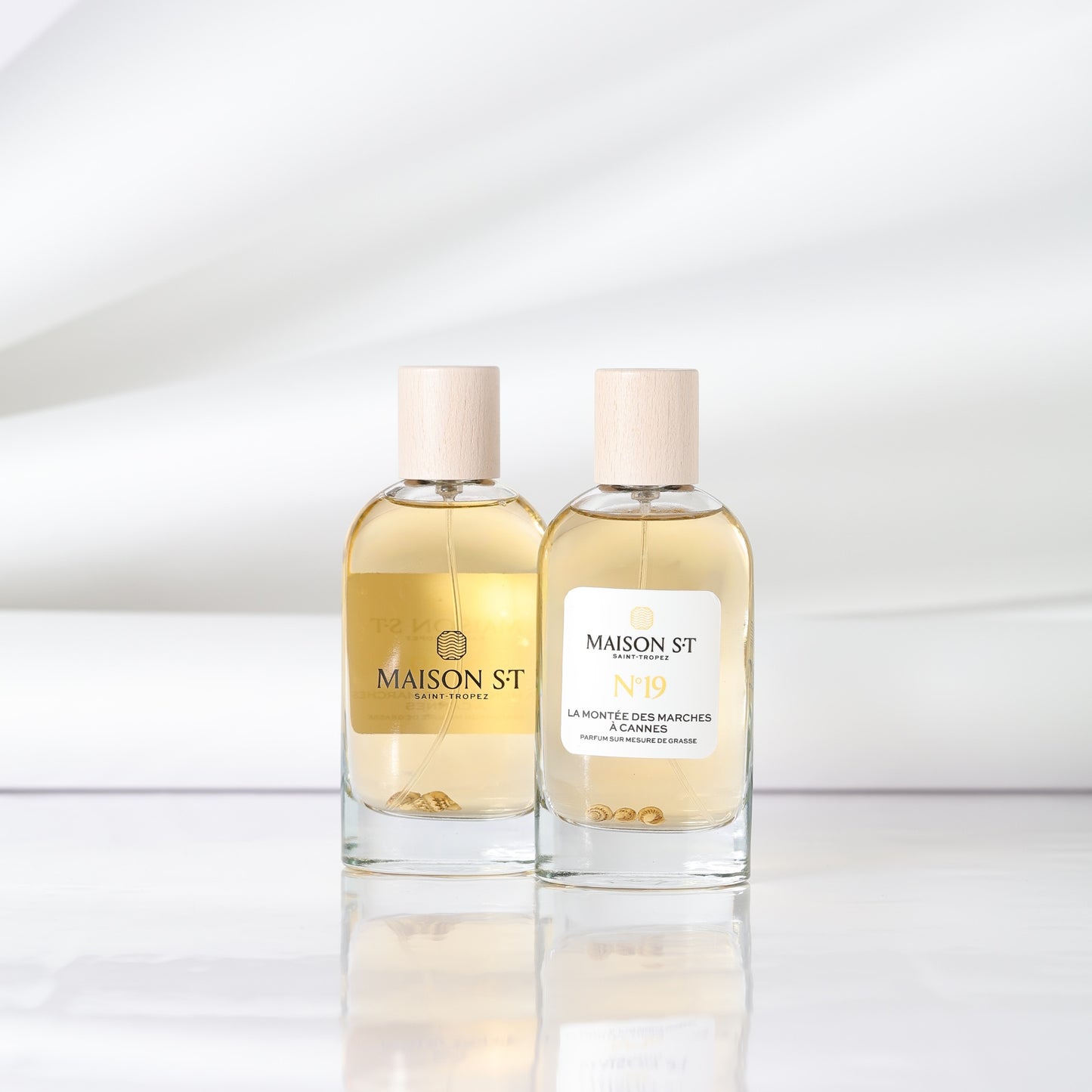 N°19 Cannes red carpet stairs