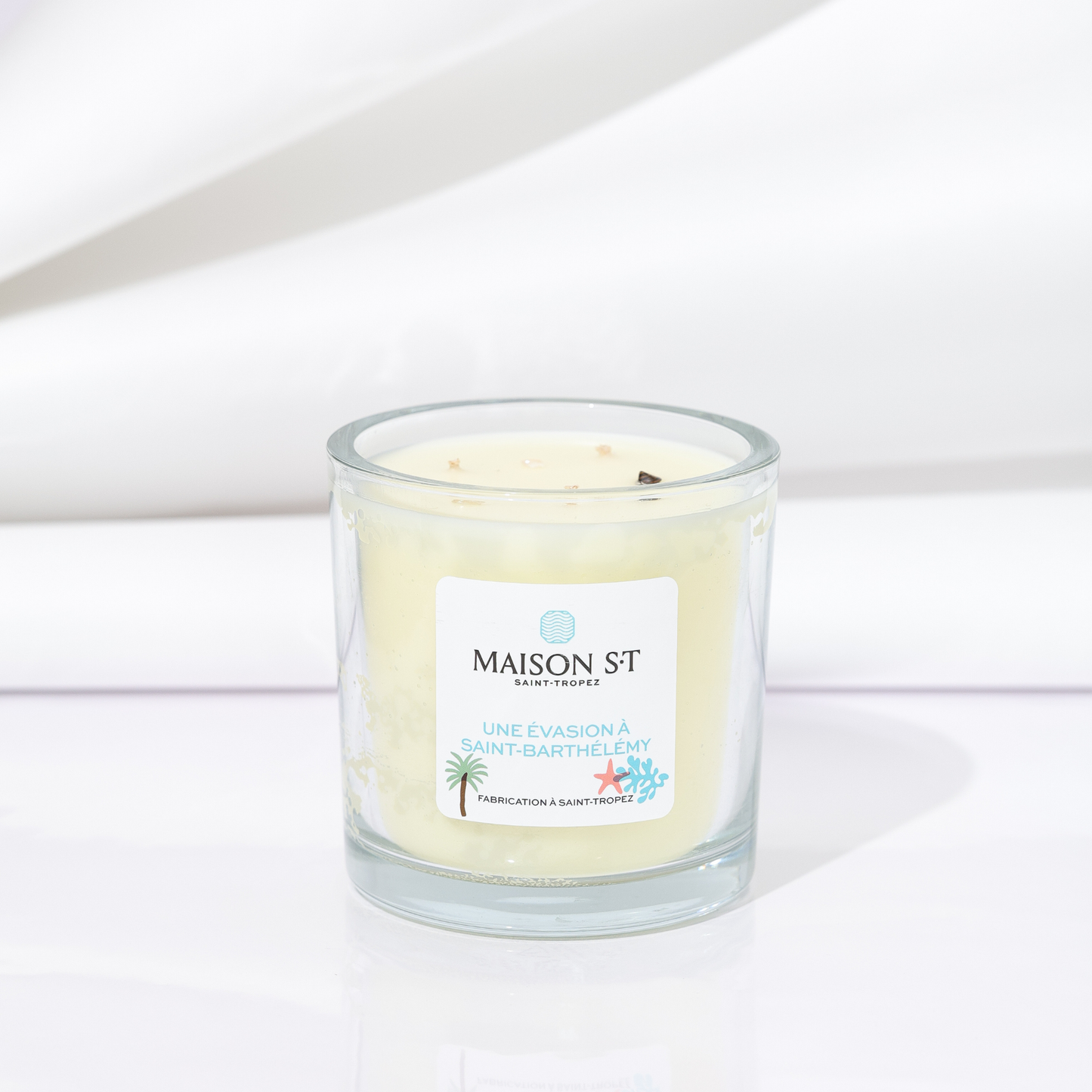 AN ESCAPE TO SAINT-BARTHELEMY - 380 Gr