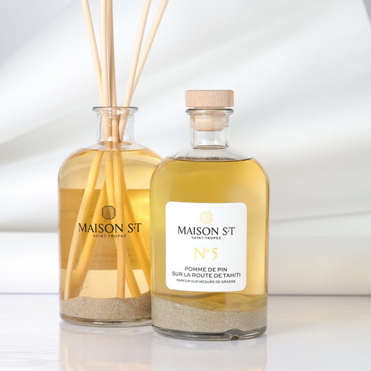 No. 5 A pine cone on the road to Tahiti - 1L